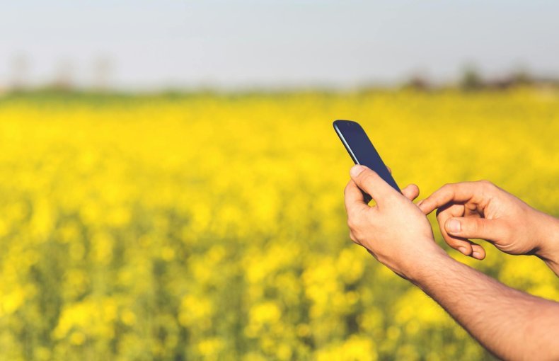 Read Sensor Data on Mobile