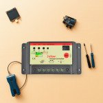 Solar Charge Controller and Regulator (10A 12V/24V 240W)