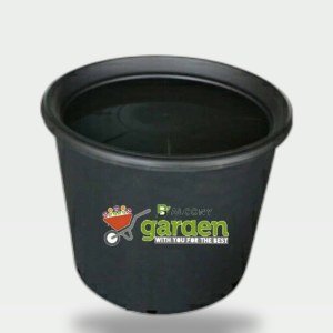 Black Plant Pot 23 cm